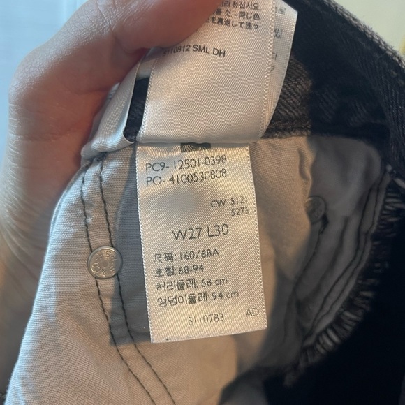 Levi’s Distressed Hem Black/Gray Wash Jeans Size 27 100% Cotton Frayed Hemline - Picture 8 of 9